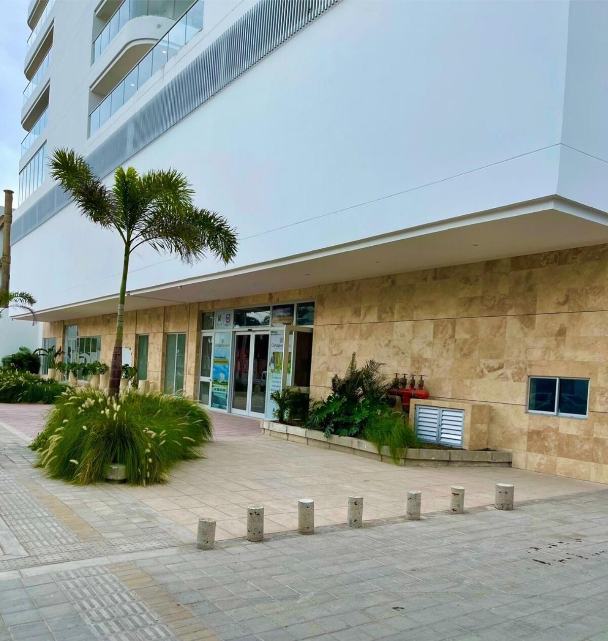 Apartasuite 10min Centro Histórico, 3min Aeropuerto Apartamento *