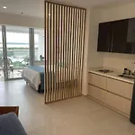ApartaSuite 10min centro histórico, 3min aeropuerto