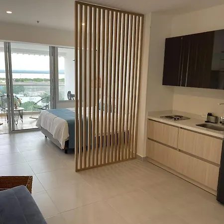 Apartasuite 10min Centro Histórico, 3min Aeropuerto Apartamento Cartagena